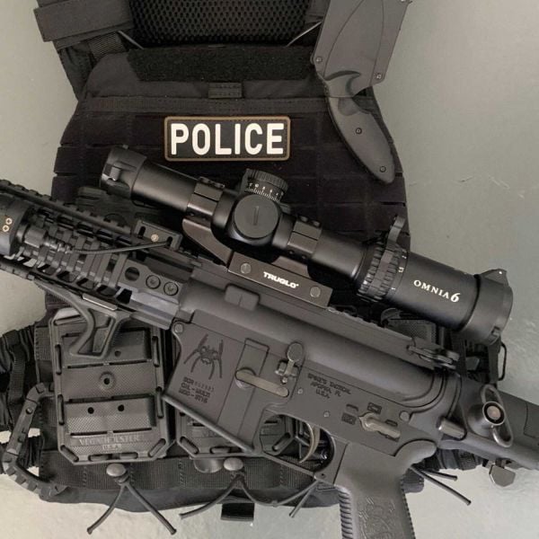 Truglo Omnia 6 Serisi 1-6x24 30mm Tüfek Dürbünü