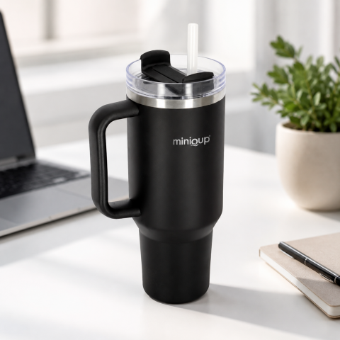 MiniQup Sipstraw 900 ML  Mat Siyah Pipetli Paslanmaz Çelik Termos