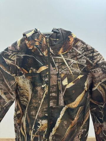 su-gecirmez-saz-desen-avci-montu-softshell-polarli