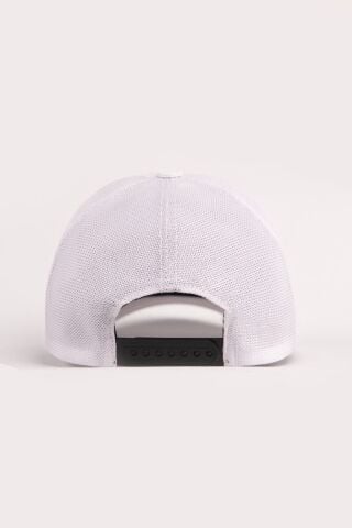 Rock Logolu Beyaz Trucker Şapka