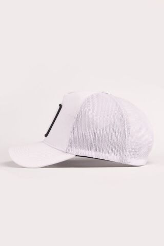 Rock Logolu Beyaz Trucker Şapka