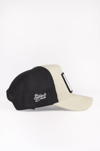 Kaplan Logolu Bej-Siyah Trucker Şapka